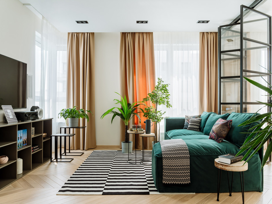 HOW TO MAKE AN APARTMENT LOOK BIGGER